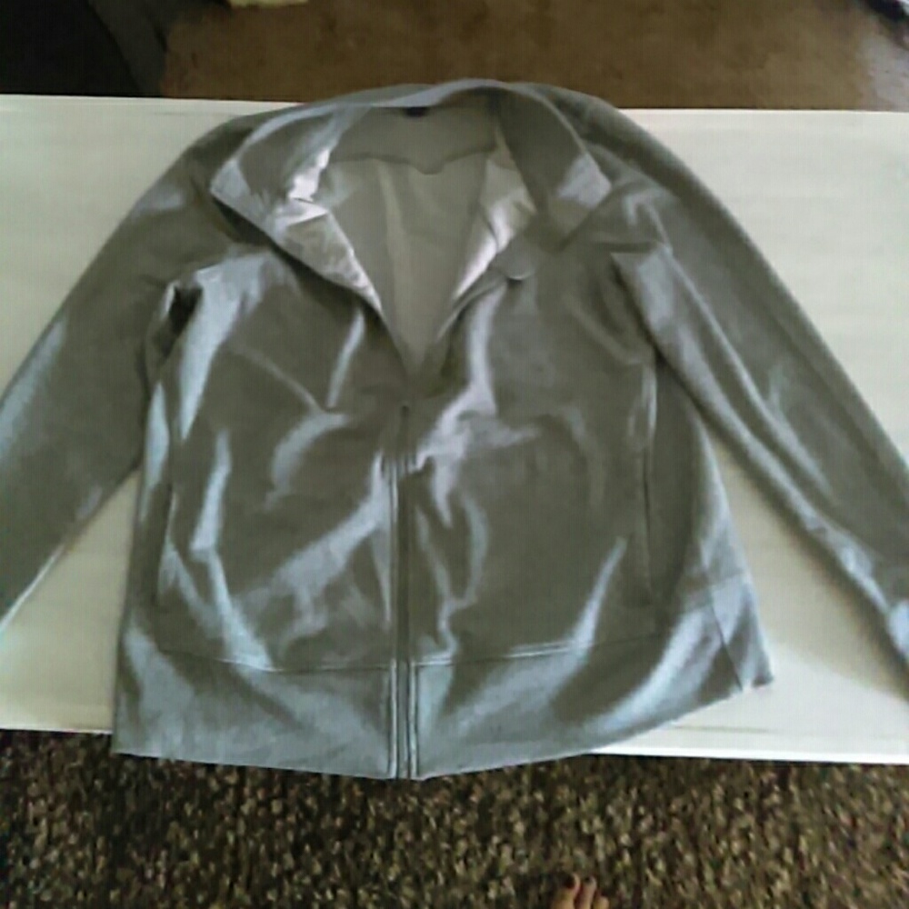 Athletic jacket